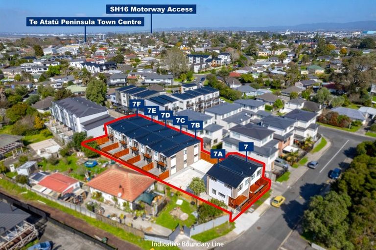 Photo of property in 7d Gladfield Lane, Te Atatu Peninsula, Auckland, 0610