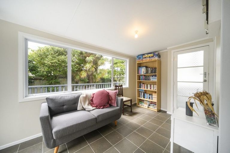 Photo of property in 39 Macarthur Street, Levin, 5510