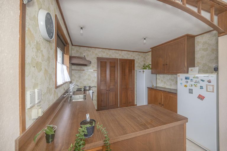 Photo of property in 6a Stuart Street, Holmes Hill, Oamaru, 9401
