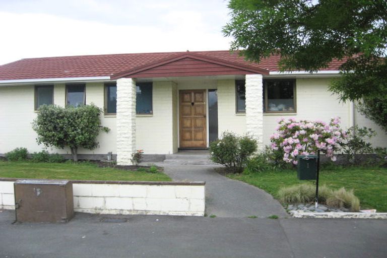 Photo of property in 1 Kimberley Street, Casebrook, Christchurch, 8051