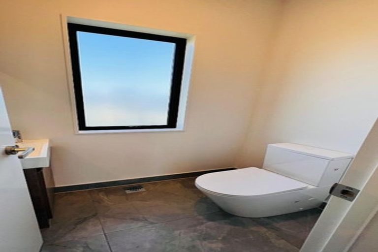 Photo of property in 1/241 Don Buck Road, Massey, Auckland, 0614