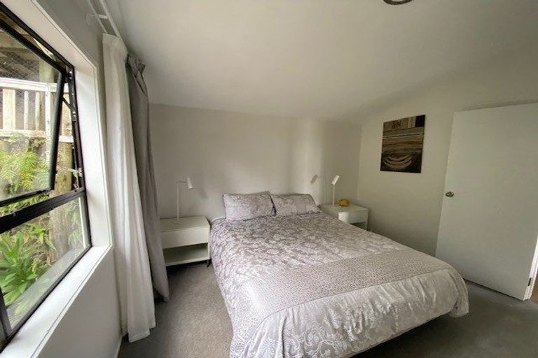 Photo of property in 4a Tui Grove, Elderslea, Upper Hutt, 5018