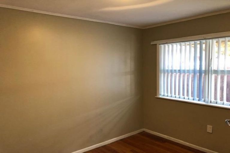 Photo of property in 33a Cambridge Terrace, Papatoetoe, Auckland, 2025