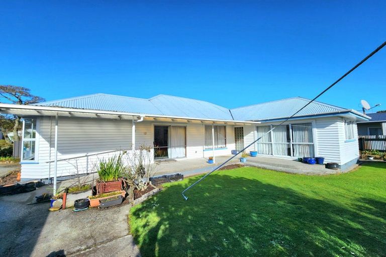 Photo of property in 24 Palmerston Street, Greymouth, 7805