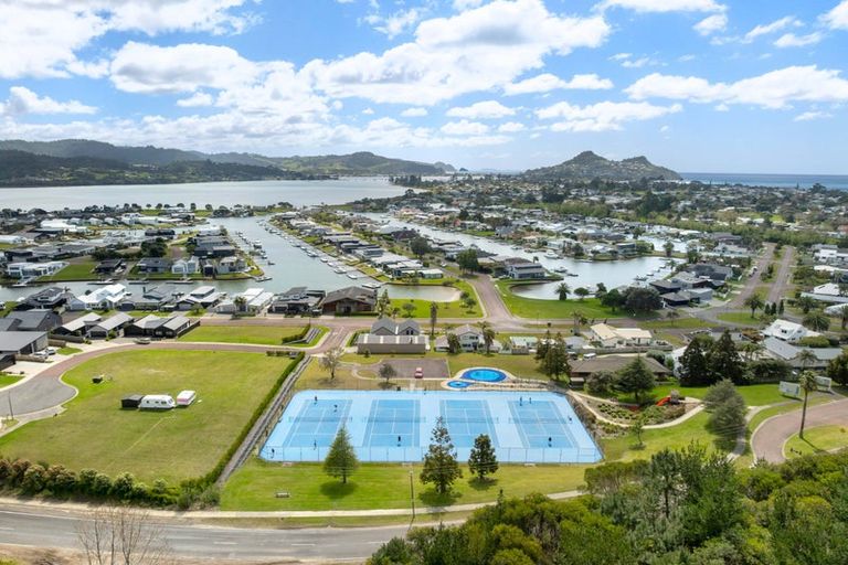 Photo of property in 14 Panorama Parade, Pauanui, Hikuai, 3579