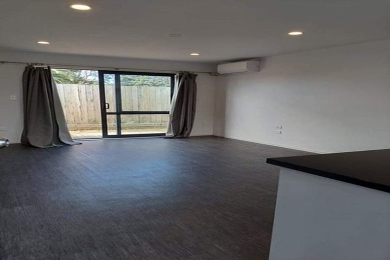 Photo of property in 110 Gloucester Road, Manurewa, Auckland, 2102