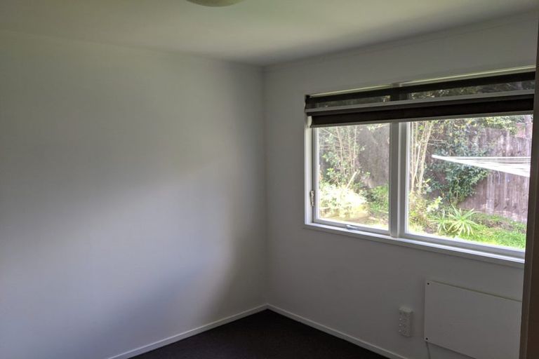 Photo of property in 1/6 Makora Road, Massey, Auckland, 0614