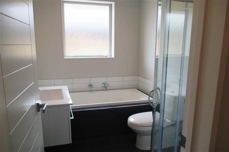 Photo of property in 31 Faringdon Boulevard, Rolleston, 7615