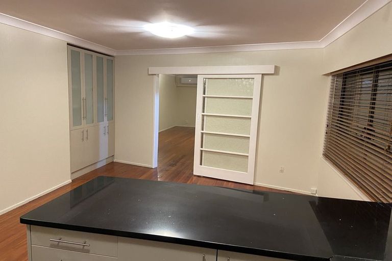 Photo of property in 3 Pedersen Place, Bucklands Beach, Auckland, 2012