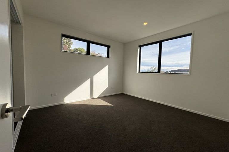 Photo of property in 8a/1 Taramea Place, Addington, Christchurch, 8024