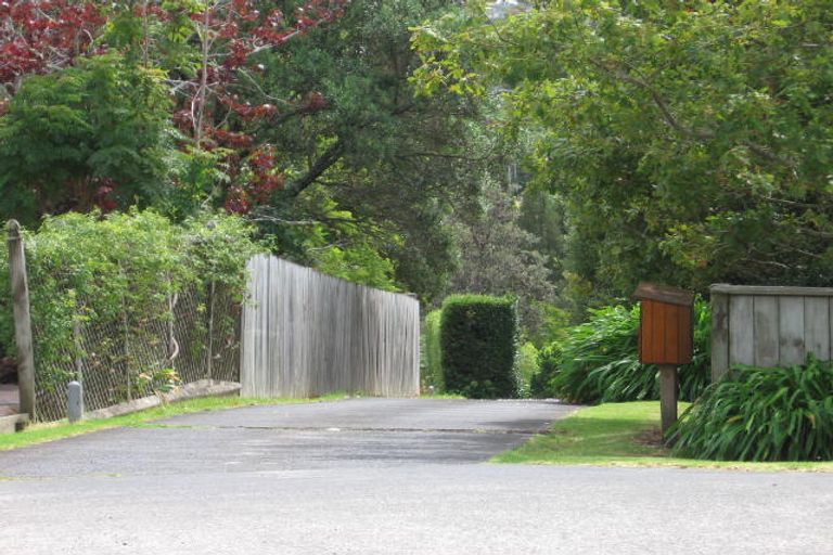 Photo of property in 1/49 Park Rise, Campbells Bay, Auckland, 0630