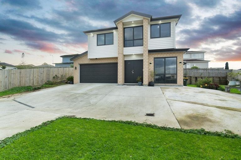 Photo of property in 3 Penny Lane, Pukekohe, 2120