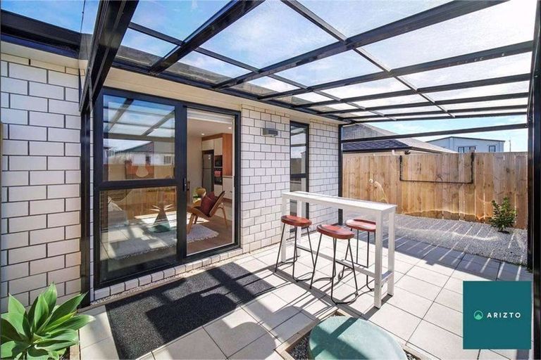 Photo of property in 8 Rorotu Avenue, Karaka, Papakura, 2113