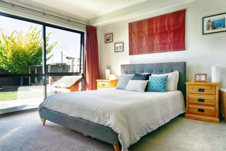 Photo of property in 5 Crabbe Place, Cromwell, 9310