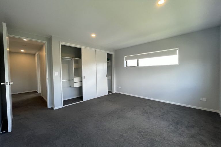 Photo of property in 1 Hanga Place, Papatoetoe, 2024