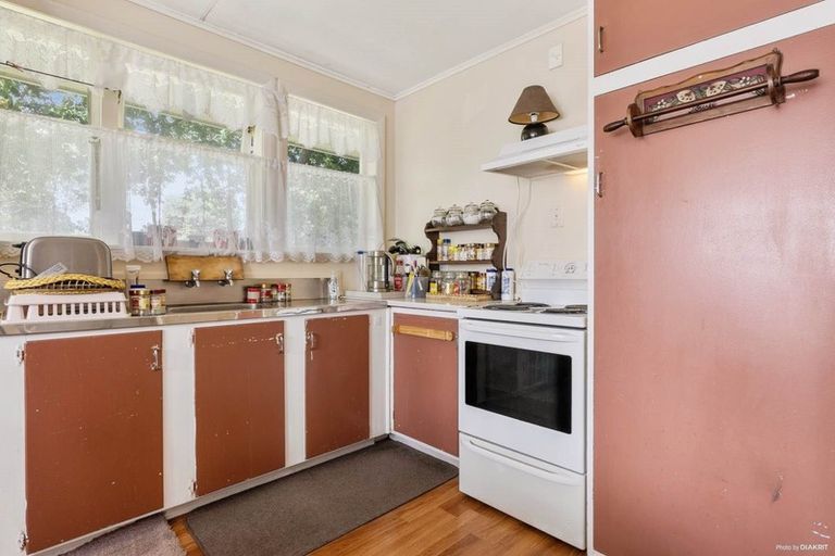 Photo of property in 28 Gilbert Road, Otara, Auckland, 2023