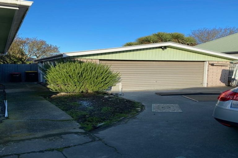 Photo of property in 31 Staveley Street, Avonhead, Christchurch, 8042