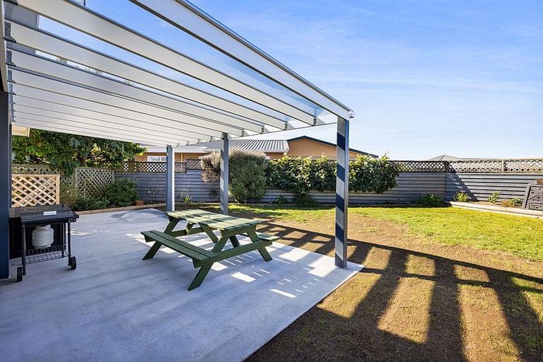 Photo of property in 24 Tawa Street, Hawera, 4610