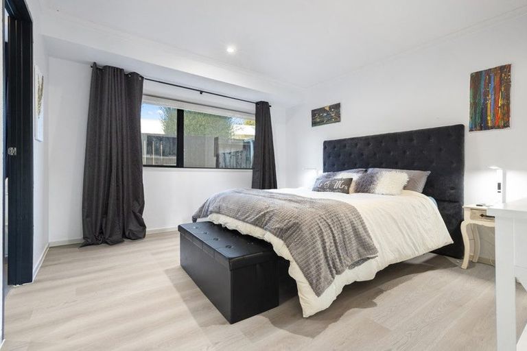 Photo of property in 12 Rays Way, Tuakau, 2121