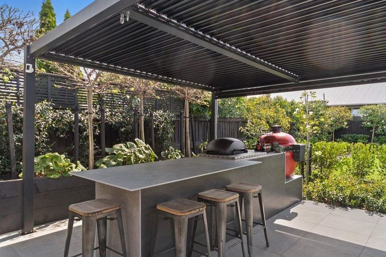 Photo of property in 81 Glandovey Road, Fendalton, Christchurch, 8052