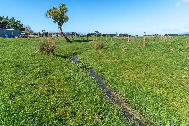 Photo of property in 360 Western Lake Road, Western Lake, 5773