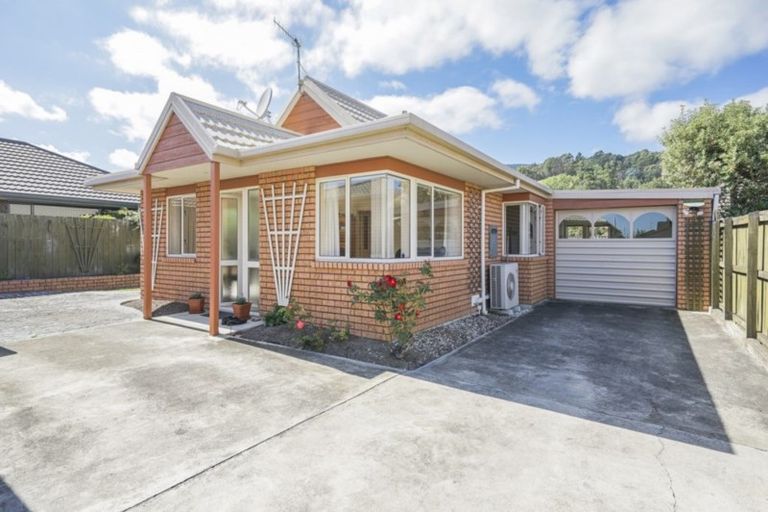 Photo of property in 2/81 Kingsford Drive, Stoke, Nelson, 7011