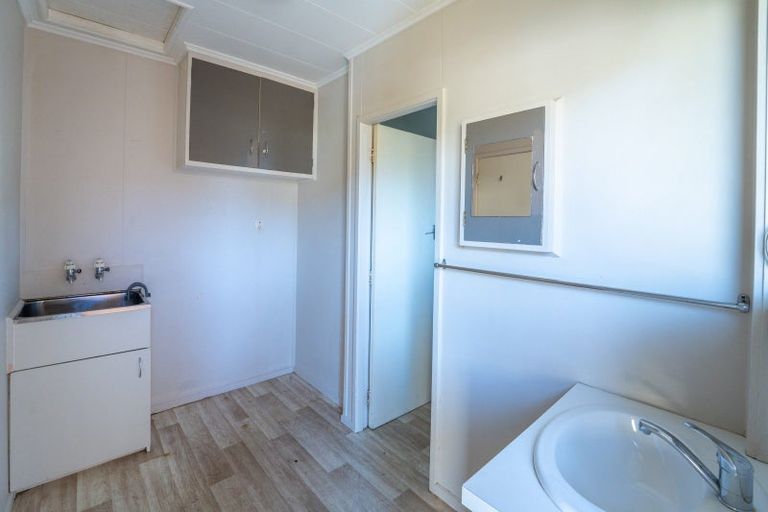 Photo of property in 2/23 Kipling Crescent, Stoke, Nelson, 7011