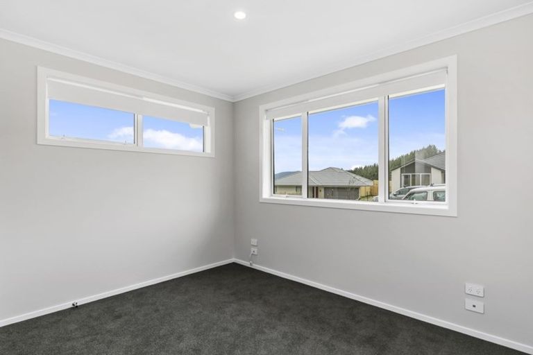Photo of property in 10 Schooner Drive, Whitby, Porirua, 5024