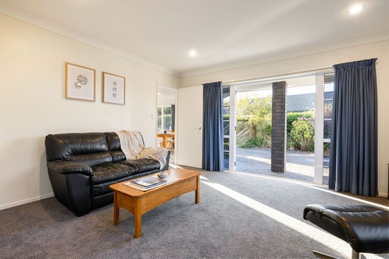 Photo of property in 31 Admiral Crescent, Flagstaff, Hamilton, 3210