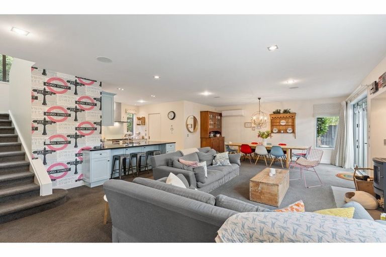 Photo of property in 94 Saint Martins Road, Saint Martins, Christchurch, 8022