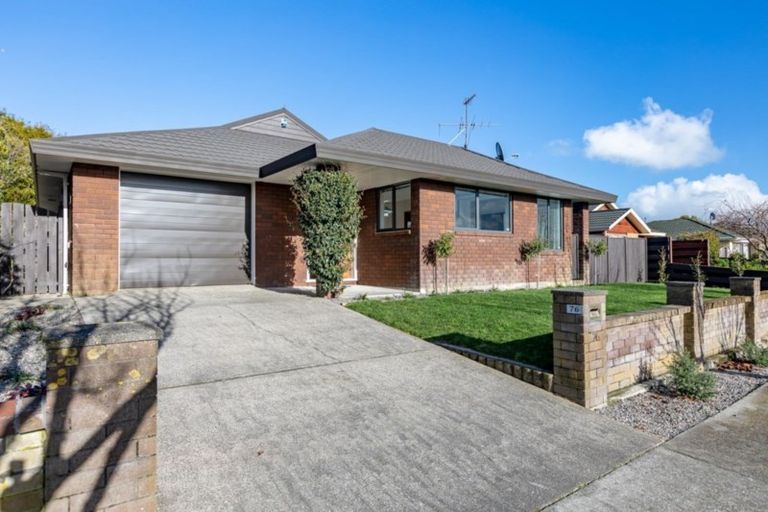 Photo of property in 76 Kapanui Road, Waikanae, 5036