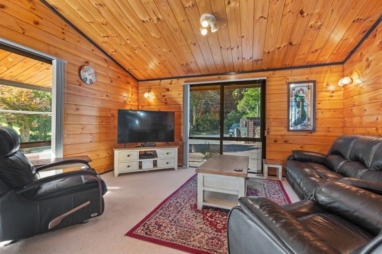 Photo of property in 9b Kereru Place, Upper Vogeltown, New Plymouth, 4310