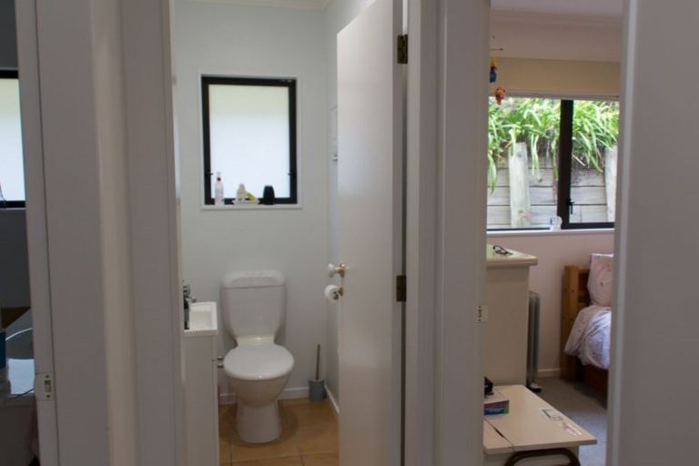 Photo of property in 61a Clifford Road, Johnsonville, Wellington, 6037