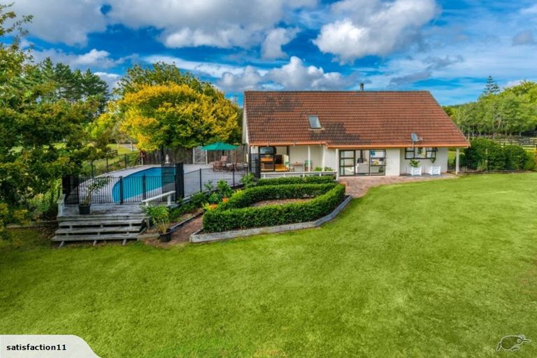 Photo of property in 31 Rangitopuni Road, Riverhead, 0793