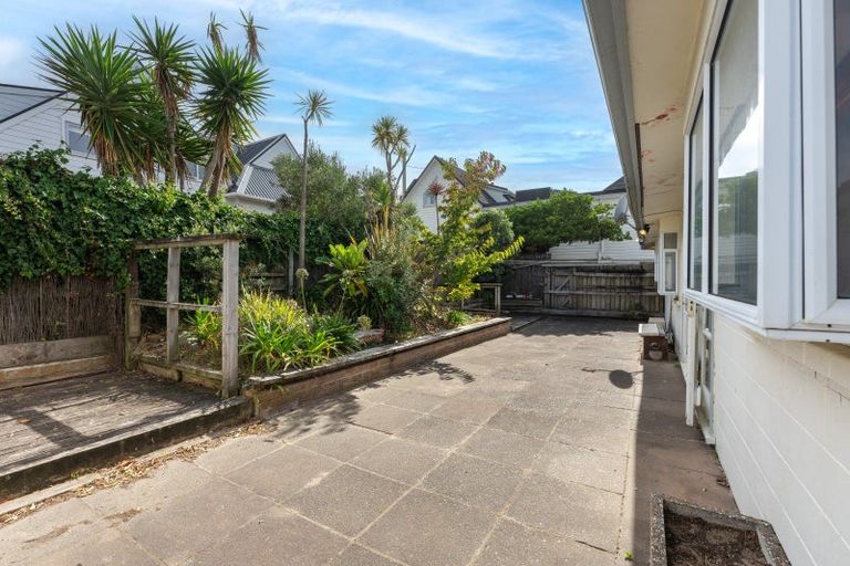 Photo of property in 155 Manly Street, Paraparaumu Beach, Paraparaumu, 5032