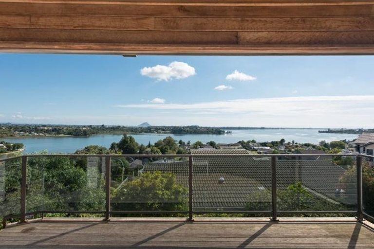Photo of property in 9 Keam Way, Welcome Bay, Tauranga, 3112