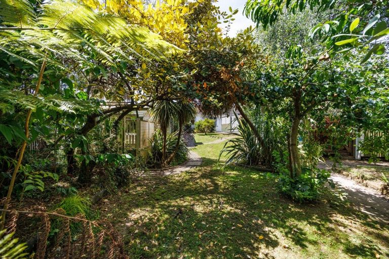 Photo of property in 3 Nottingham Avenue, Awapuni, Palmerston North, 4412