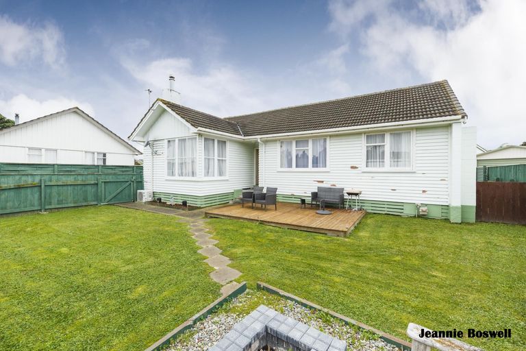 Photo of property in 86a Heretaunga Street, Palmerston North, 4414