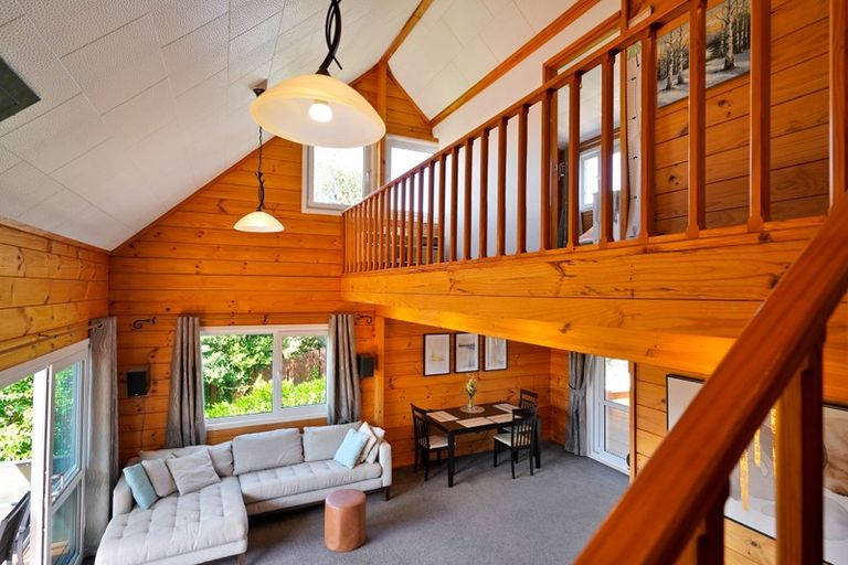 Photo of property in 74 Colwill Road, Massey, Auckland, 0614