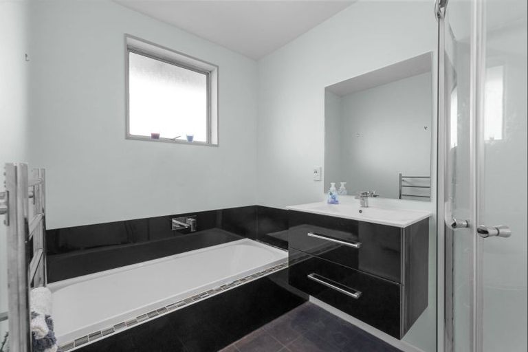 Photo of property in 90 Springs Road, Hornby, Christchurch, 8042