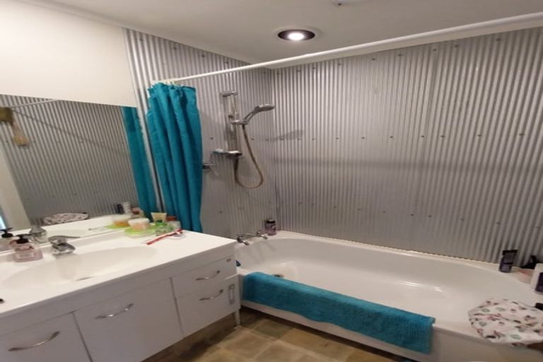Photo of property in 245 Dickson Road, Papamoa Beach, Papamoa, 3118