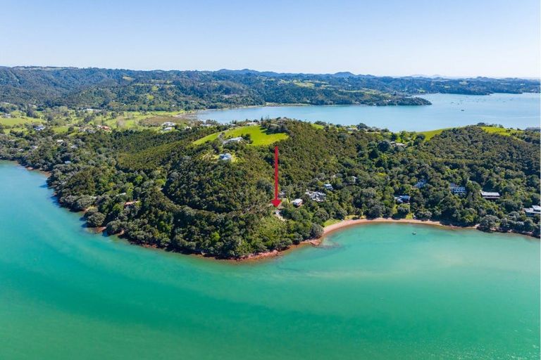 Photo of property in 170 Manganese Point Road, Tamaterau, Whangarei, 0174