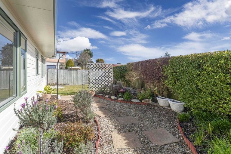 Photo of property in 76 Birch Street, Hilltop, Taupo, 3330