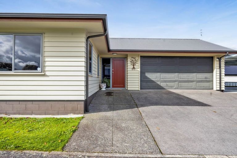 Photo of property in 13 Craig Street, Stratford, 4332