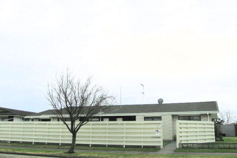 Photo of property in 4 Neagle Place, Greenmeadows, Napier, 4112