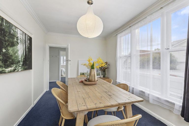 Photo of property in 10 Park Street, Thorndon, Wellington, 6011