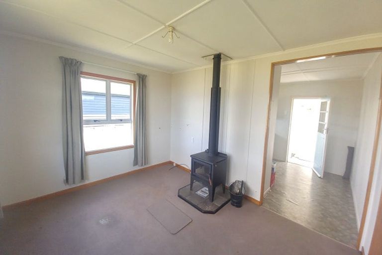 Photo of property in 6 Kirkland Street, Ohai, 9635