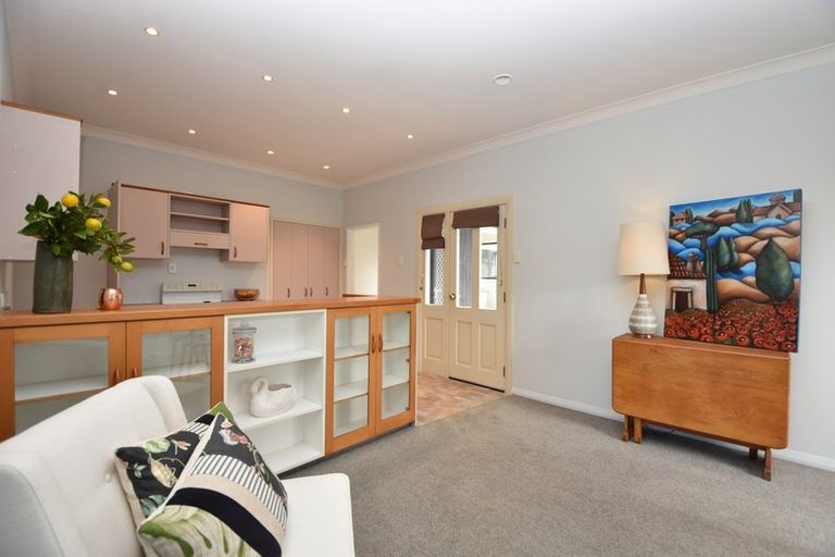 Photo of property in 4 Mckenzie Terrace, Carterton, 5713