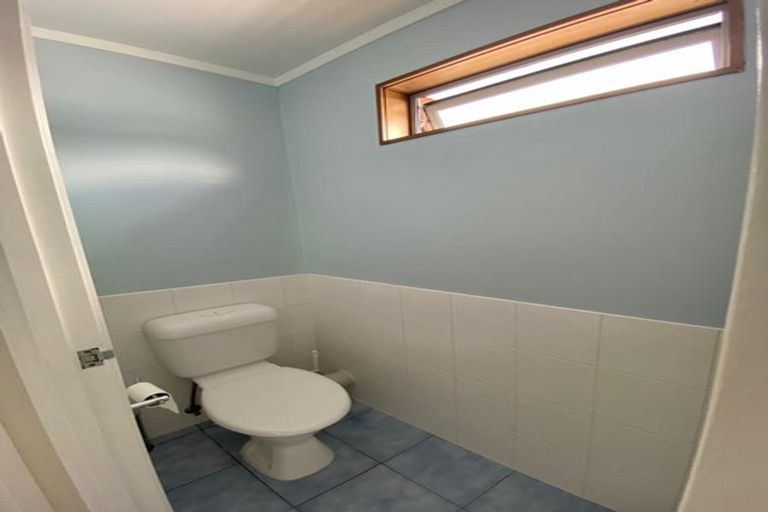 Photo of property in 11/81 Shakespeare Road, Milford, Auckland, 0620