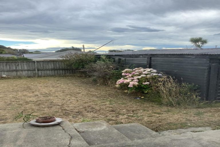 Photo of property in 12 Lonsdale Street, New Brighton, Christchurch, 8083